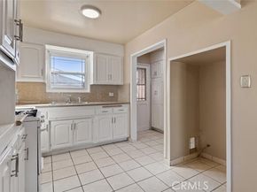 13438 Mercer, Pacoima (los Angeles) CA 91331