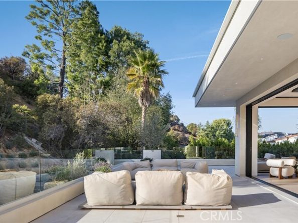 17177 Adlon Road, Encino (los Angeles) CA 91436