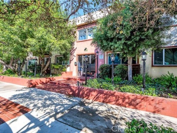 5414 Newcastle Avenue 49, Encino (los Angeles) CA 91316