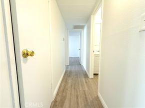 8601 International 177, Canoga Park (los Angeles) CA 91304