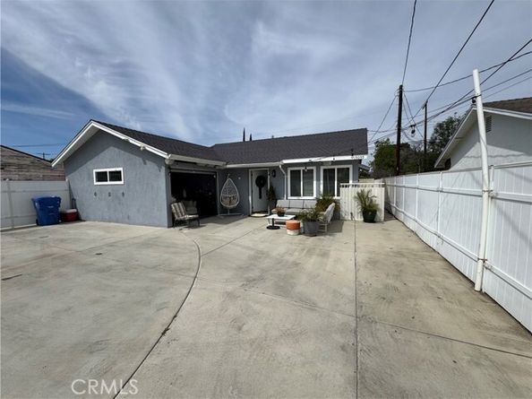 15057 Paddock Street, Sylmar (los Angeles) CA 91342