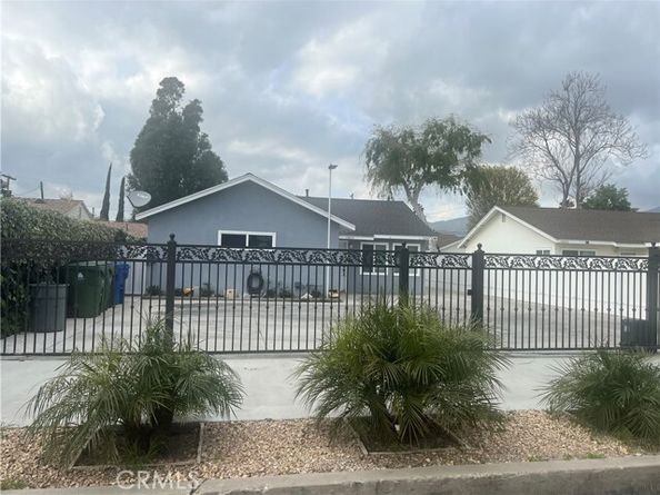 15057 Paddock Street, Sylmar (los Angeles) CA 91342