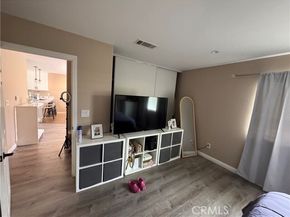 15057 Paddock Street, Sylmar (los Angeles) CA 91342