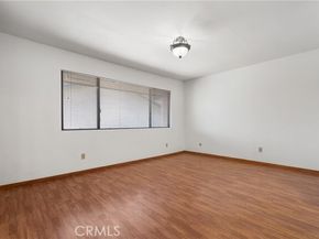 7137 Shoup Ave 39, West Hills (los Angeles) CA 91307