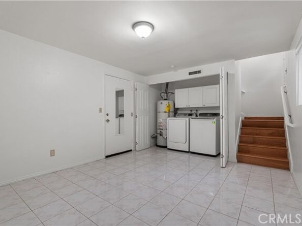 7137 Shoup Ave 39, West Hills (los Angeles) CA 91307