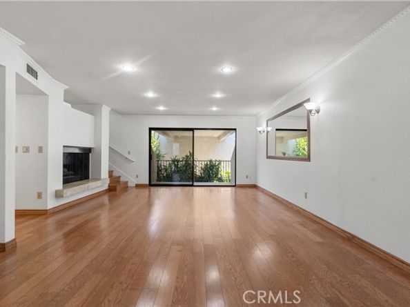 7137 Shoup Ave 39, West Hills (los Angeles) CA 91307