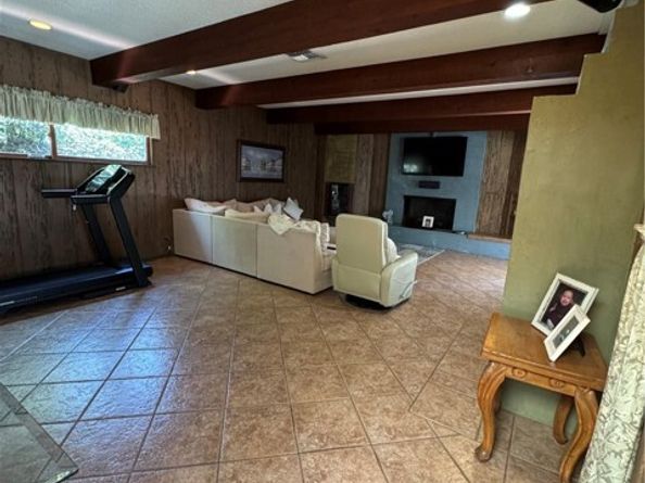 6552 Aqueduct Avenue, Van Nuys (los Angeles) CA 91406