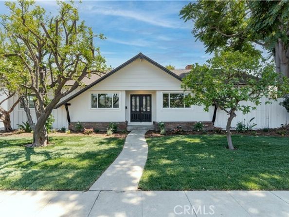 19834 Gresham Street, Northridge (los Angeles) CA 91324