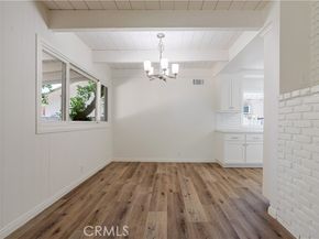 19834 Gresham Street, Northridge (los Angeles) CA 91324