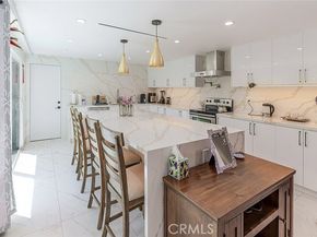10426 Larwin Avenue, Chatsworth (los Angeles) CA 91311