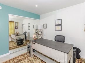 10426 Larwin Avenue, Chatsworth (los Angeles) CA 91311