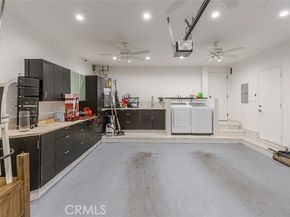 10426 Larwin Avenue, Chatsworth (los Angeles) CA 91311