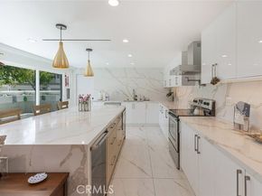 10426 Larwin Avenue, Chatsworth (los Angeles) CA 91311
