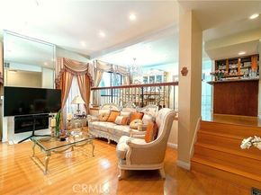 18759 Hatteras Street 25, Tarzana (los Angeles) CA 91356