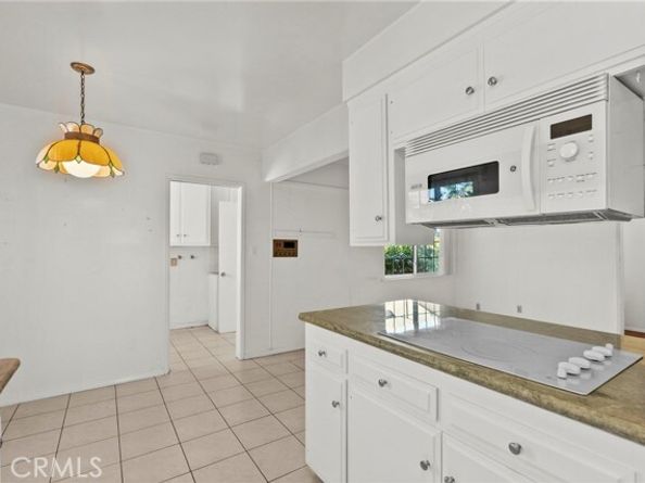 8617 Marklein Avenue, North Hills (los Angeles) CA 91343