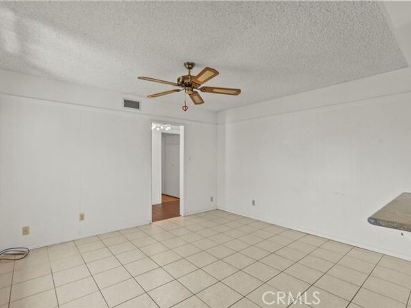 8617 Marklein Avenue, North Hills (los Angeles) CA 91343