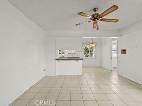 8617 Marklein Avenue, North Hills (los Angeles) CA 91343