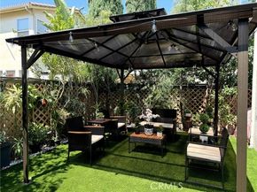 9173 Burnet Avenue, North Hills (los Angeles) CA 91343