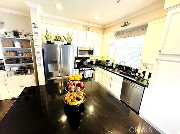 9173 Burnet Avenue, North Hills (los Angeles) CA 91343