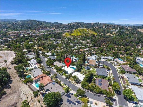 5115 Boda Place, Woodland Hills (los Angeles) CA 91367