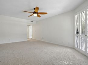 21650 Burbank Blvd. 206, Woodland Hills (los Angeles) CA 91367