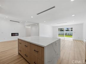 22928 Leadwell Street, West Hills (los Angeles) CA 91307
