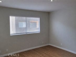 5403 Newcastle Avenue 12, Encino (los Angeles) CA 91316