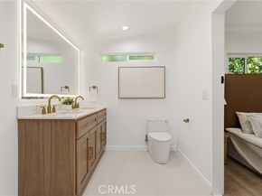 6539 Noble Avenue, Van Nuys (los Angeles) CA 91411