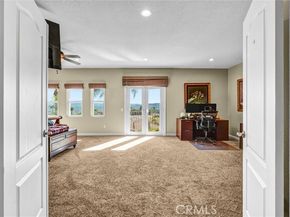 7315 Rutherford Hill, West Hills (los Angeles) CA 91307