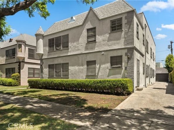436 N Genesee, Los Angeles CA 90036