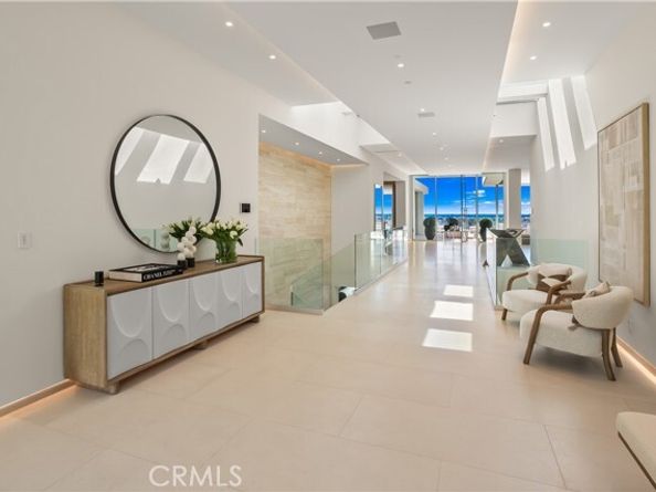 1119 Dolphin, Corona Del Mar (newport Beach) CA 92625