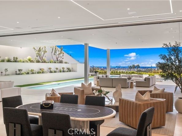 1119 Dolphin, Corona Del Mar (newport Beach) CA 92625