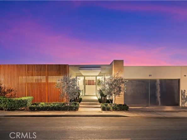 1119 Dolphin, Corona Del Mar (newport Beach) CA 92625