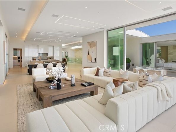 1119 Dolphin, Corona Del Mar (newport Beach) CA 92625