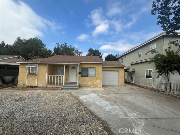 7447 Loma Verde Avenue, Canoga Park (los Angeles) CA 91303