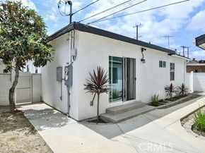 11445 Saticoy Street, North Hollywood (los Angeles) CA 91605