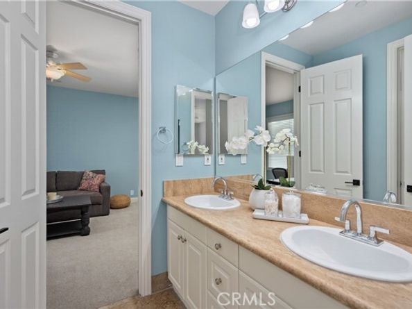 9 Sky Meadow, Laguna Hills CA 92679