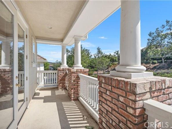 9 Sky Meadow, Laguna Hills CA 92679