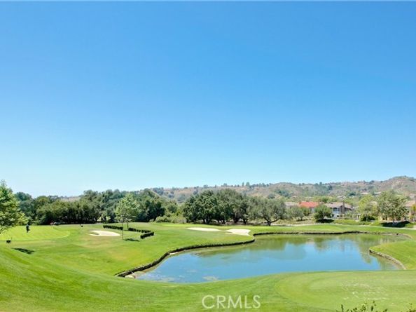 9 Sky Meadow, Laguna Hills CA 92679