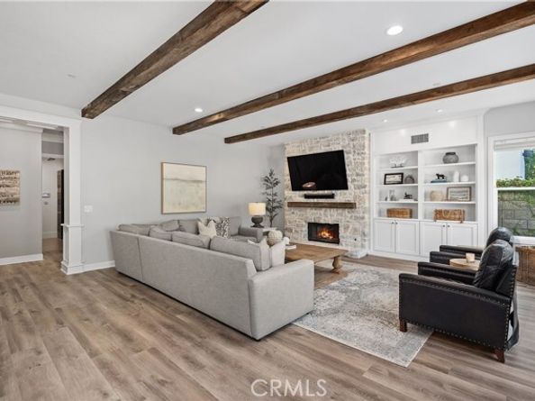 9 Sky Meadow, Laguna Hills CA 92679