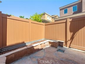 18 Rue Brittany, Lake Forest (el Toro) CA 92610
