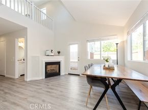 18 Rue Brittany, Lake Forest (el Toro) CA 92610