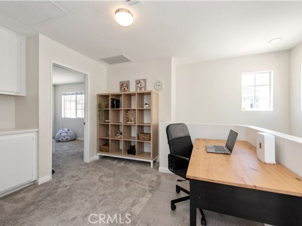 18 Rue Brittany, Lake Forest (el Toro) CA 92610