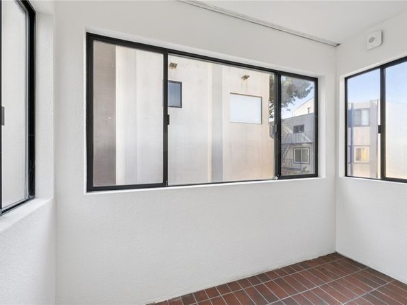 373 Lombard, San Francisco CA 94133