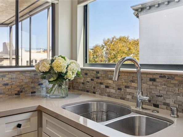 373 Lombard, San Francisco CA 94133