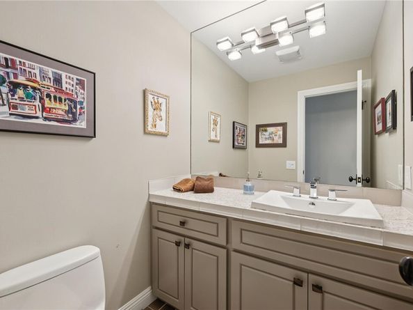 373 Lombard, San Francisco CA 94133