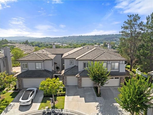 31 Brassie Lane, Laguna Hills CA 92679