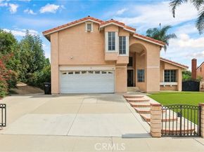 30 Country Wood, Pomona CA 91766