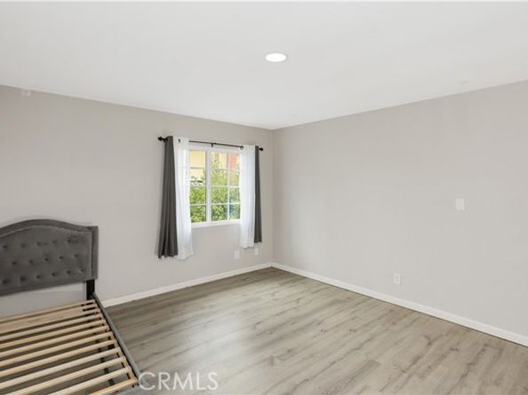 30 Country Wood, Pomona CA 91766