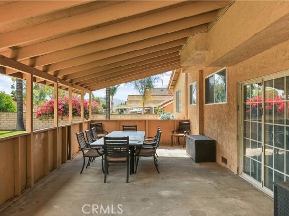 30 Country Wood, Pomona CA 91766